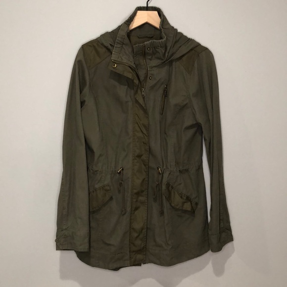 Signature Studio Utility Jacket - Picture 8 of 9